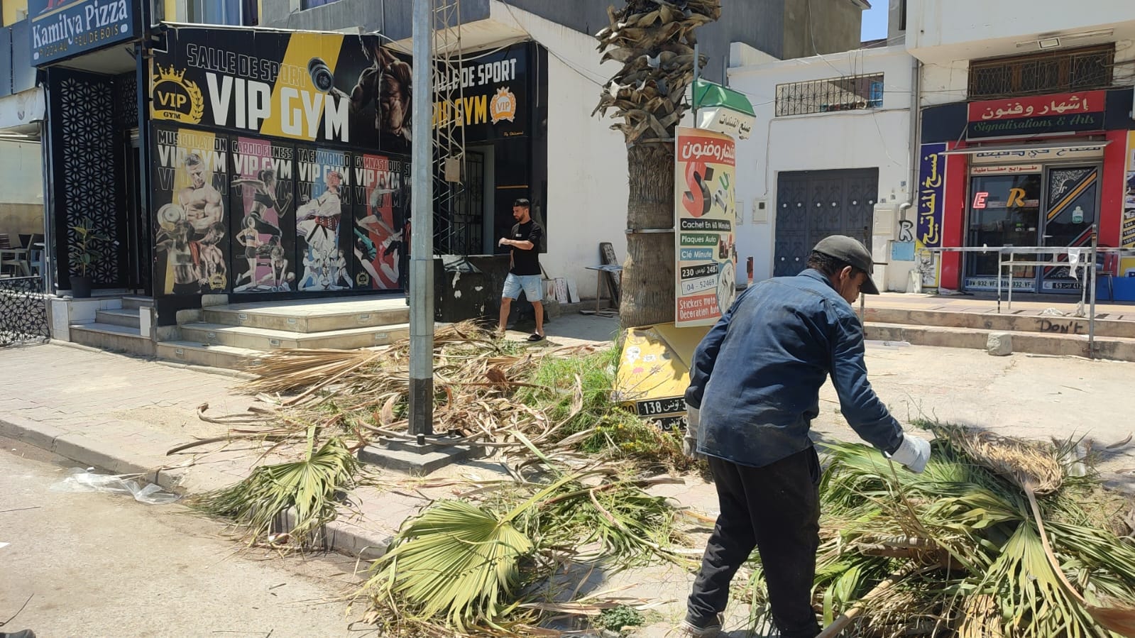 أشغال تجميل مدخل مدينة المحمدية